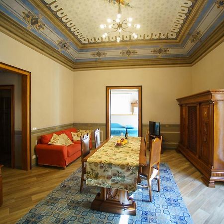 Cefas Apartments تْشيفالو المظهر الخارجي الصورة